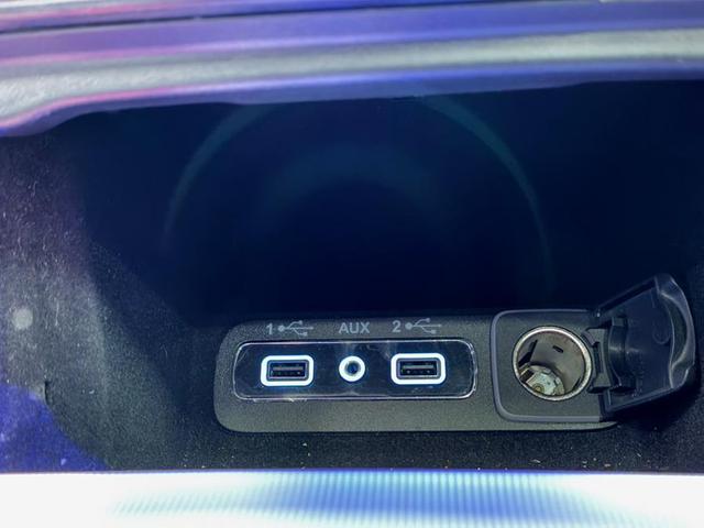 Photo of 2020 Granite Crystal Metallic Jeep Grand Cherokee