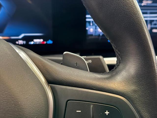 Photo of 2023 Black Sapphire Metallic BMW 330
