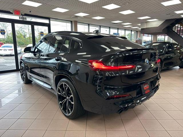 Photo of 2021 Black Sapphire Metallic BMW X4 M