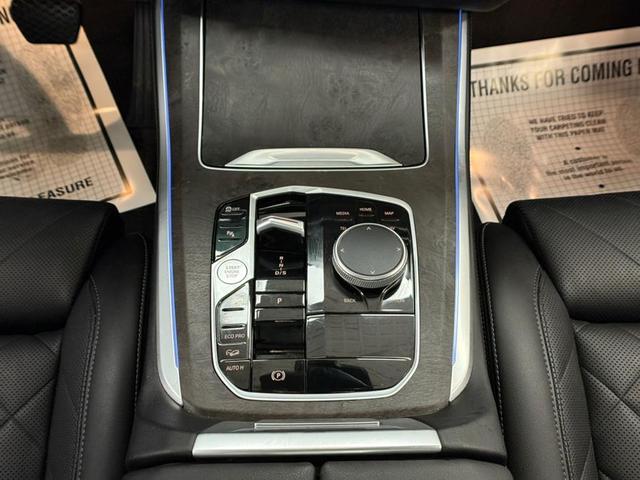 Photo of 2024 Mineral White Metallic BMW X5