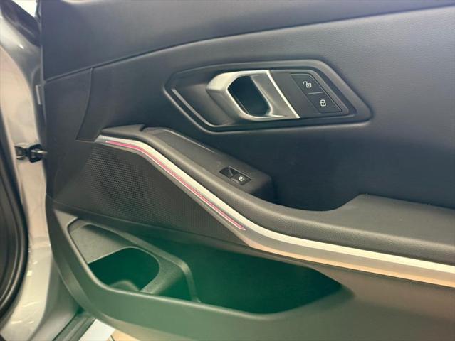 Photo of 2024 Skyscraper Grey Metallic BMW 330