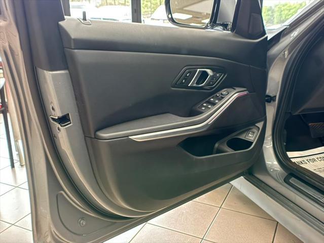 Photo of 2024 Skyscraper Grey Metallic BMW 330