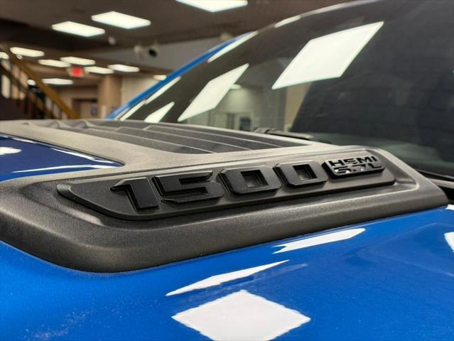 Photo of 2022 Hydro Blue Pearl RAM 1500