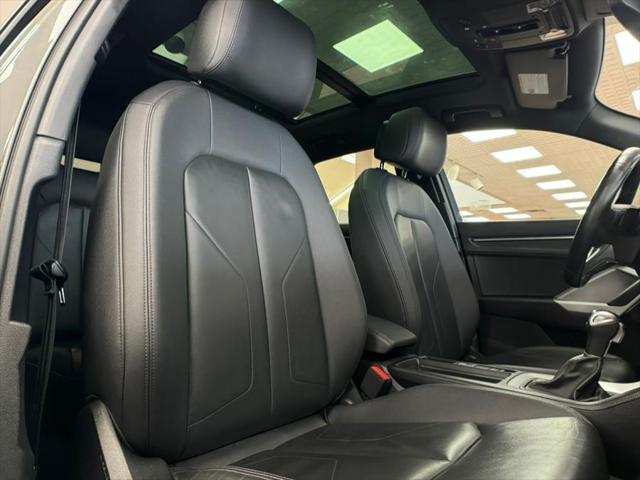 Photo of 2023 Chronos Gray Metallic Audi Q3