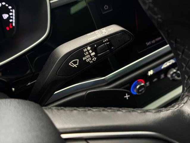 Photo of 2023 Chronos Gray Metallic Audi Q3