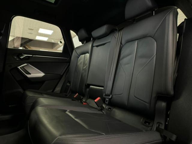 Photo of 2023 Chronos Gray Metallic Audi Q3