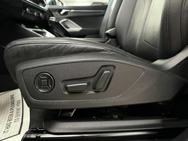 Photo of 2023 Chronos Gray Metallic Audi Q3
