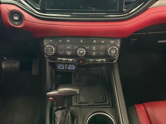 Photo of 2022 White Knuckle Clearcoat Dodge Durango