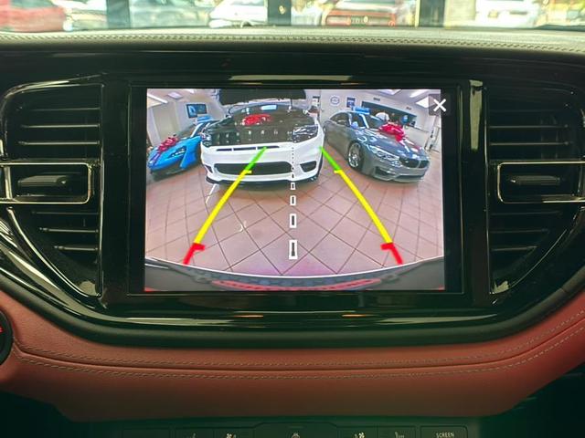 Photo of 2022 White Knuckle Clearcoat Dodge Durango