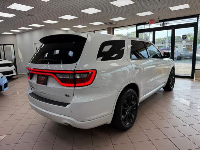 Photo of 2022 White Knuckle Clearcoat Dodge Durango