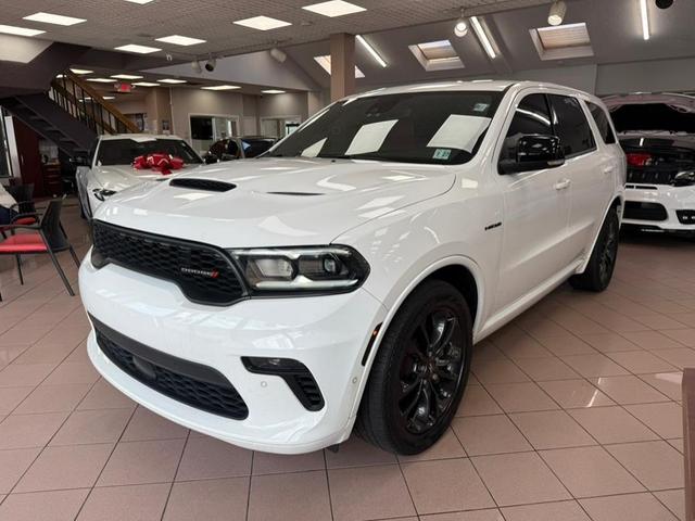 Photo of 2022 White Knuckle Clearcoat Dodge Durango