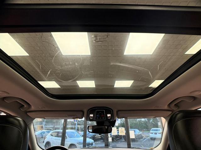 Photo of 2022 Baltic Gray Metallic Clearcoat Jeep Grand Cherokee
