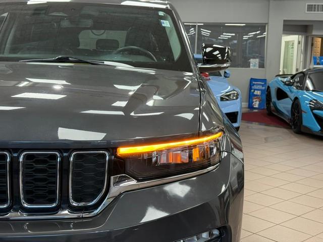 Photo of 2022 Baltic Gray Metallic Clearcoat Jeep Grand Cherokee