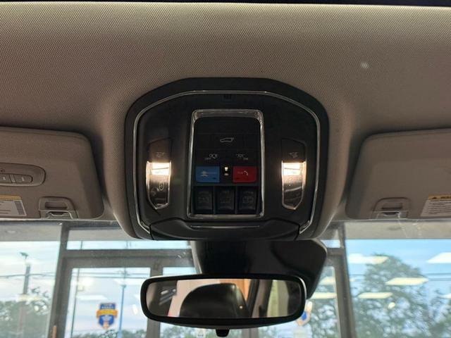Photo of 2022 Baltic Gray Metallic Clearcoat Jeep Grand Cherokee