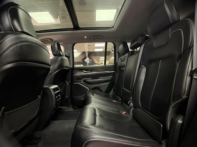 Photo of 2022 Baltic Gray Metallic Clearcoat Jeep Grand Cherokee