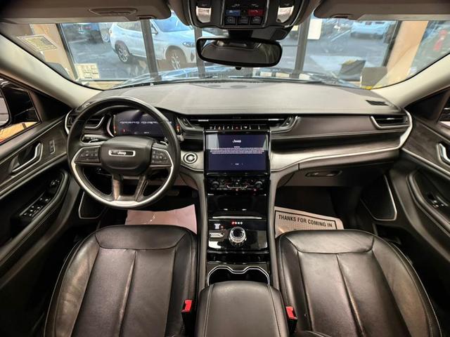Photo of 2022 Baltic Gray Metallic Clearcoat Jeep Grand Cherokee