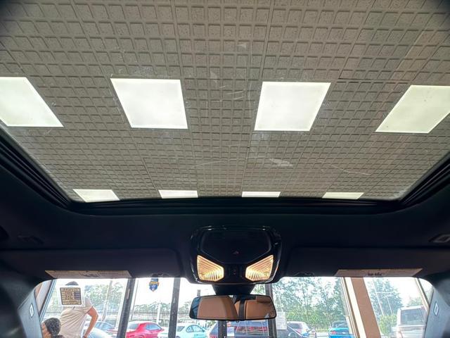 Photo of 2024 Jet Black BMW 330