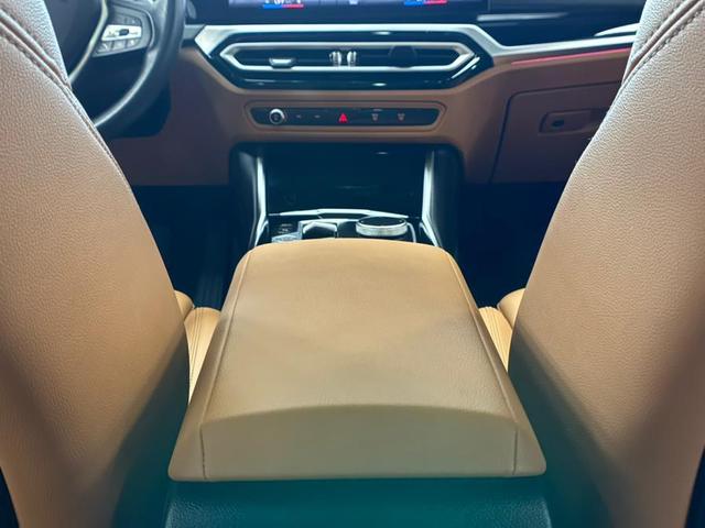Photo of 2024 Jet Black BMW 330