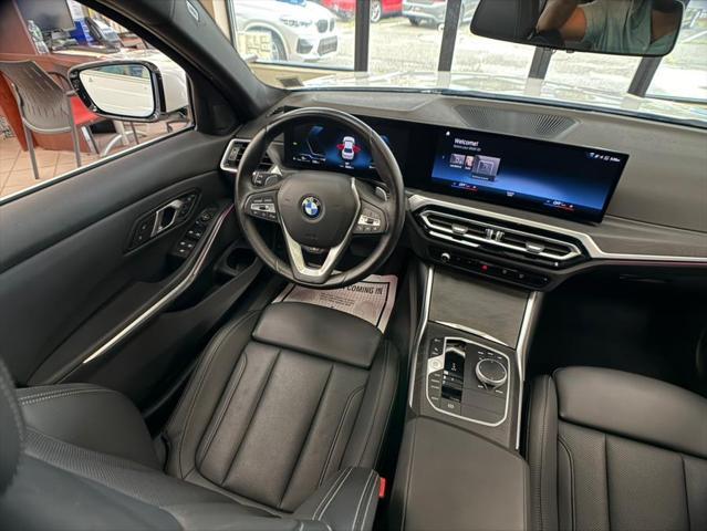 Photo of 2024 Mineral White Metallic BMW 330