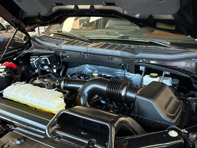 Photo of 2023 Agate Black Metallic Ford F-150