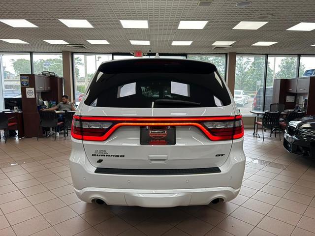 Photo of 2022 White Knuckle Clearcoat Dodge Durango