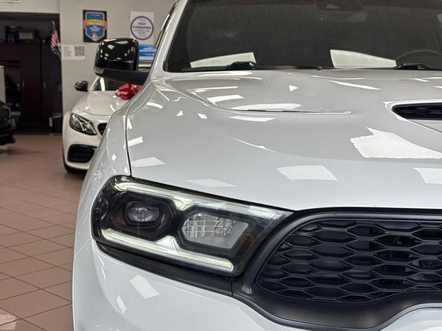 Photo of 2022 White Knuckle Clearcoat Dodge Durango
