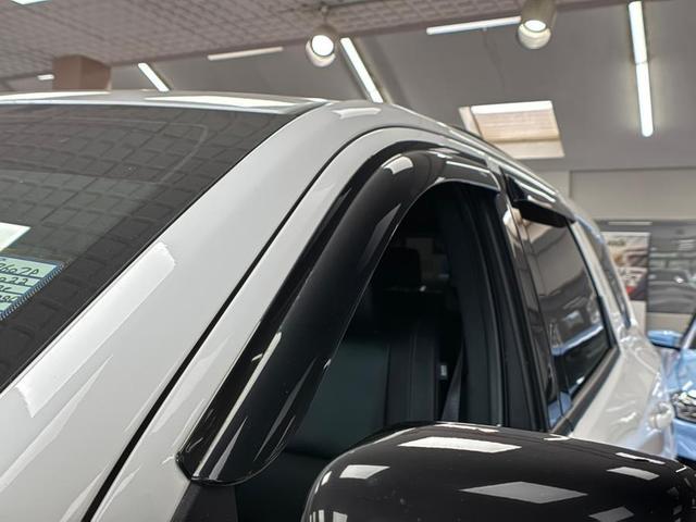 Photo of 2022 White Knuckle Clearcoat Dodge Durango