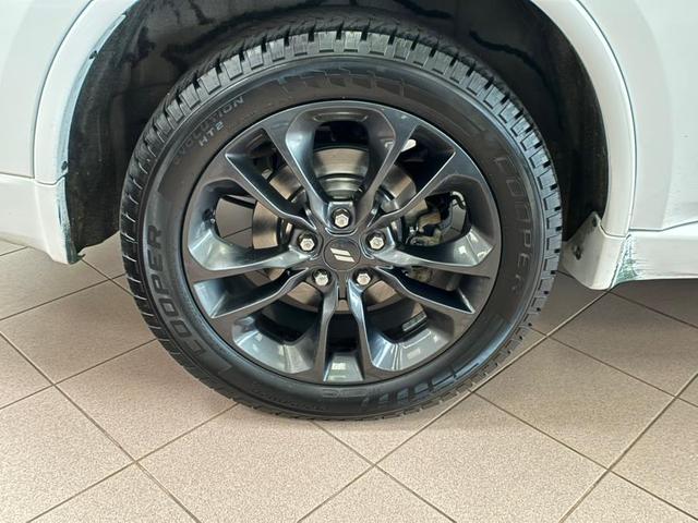 Photo of 2022 White Knuckle Clearcoat Dodge Durango