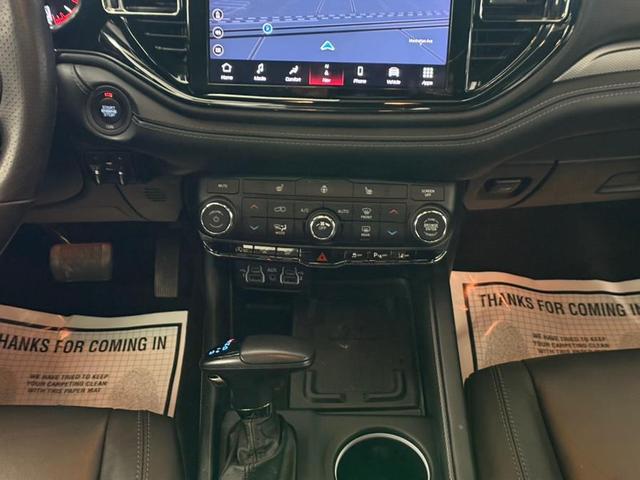 Photo of 2022 White Knuckle Clearcoat Dodge Durango