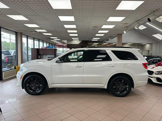 Photo of 2022 White Knuckle Clearcoat Dodge Durango