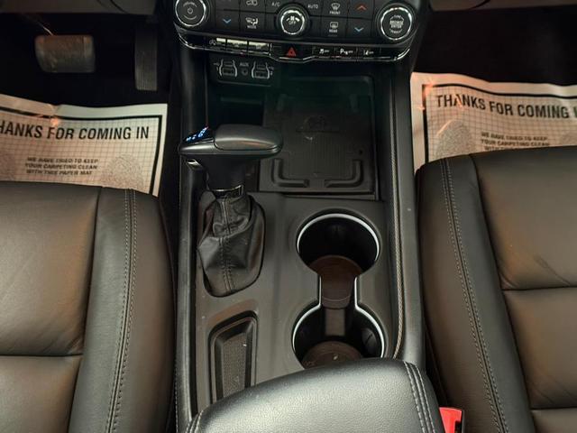 Photo of 2022 White Knuckle Clearcoat Dodge Durango