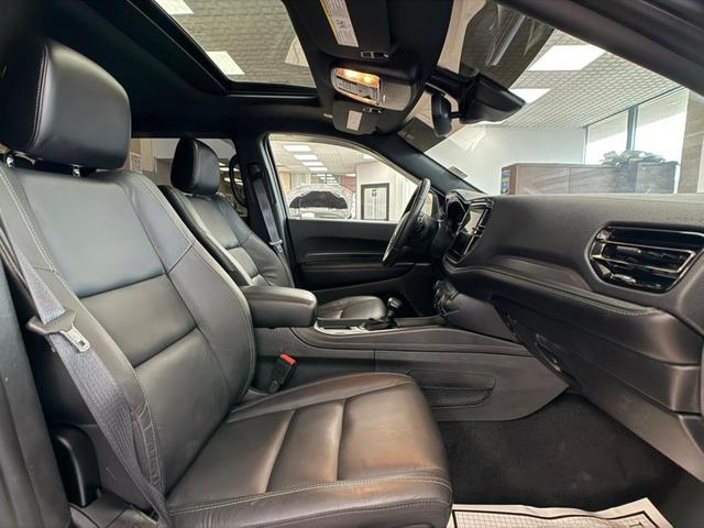 Photo of 2022 White Knuckle Clearcoat Dodge Durango