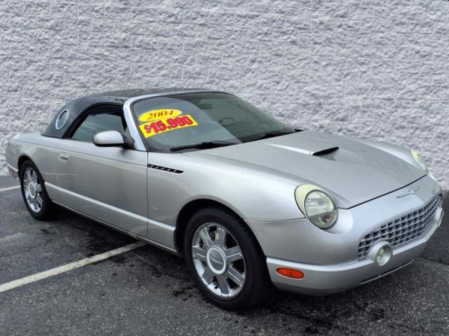 2004 Ford Thunderbird