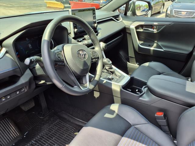 Photo of 2022 02vv Toyota RAV4 Hybrid