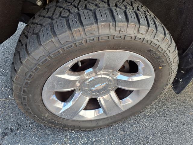 Photo of 2016 Summit White Chevrolet Silverado 1500
