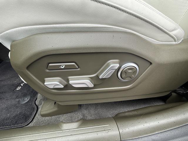 Photo of 2025 Rockwood Green Hyundai SANTA FE