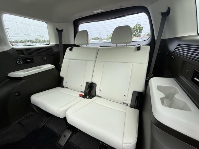 Photo of 2025 Rockwood Green Hyundai SANTA FE