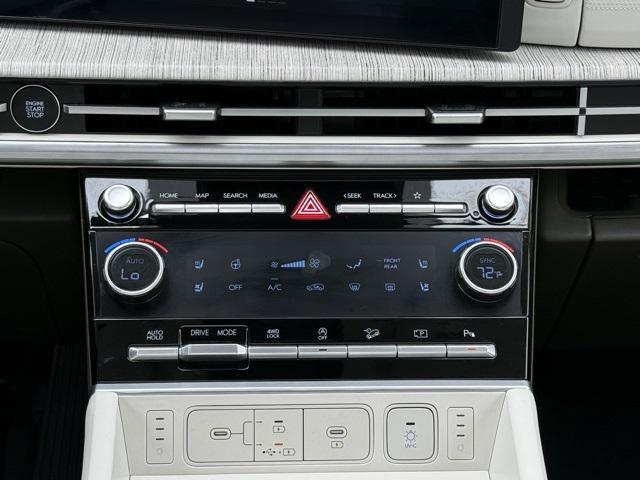 Photo of 2025 Rockwood Green Hyundai SANTA FE