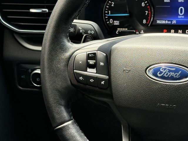 Photo of 2020 Iconic Silver Metallic Ford Explorer