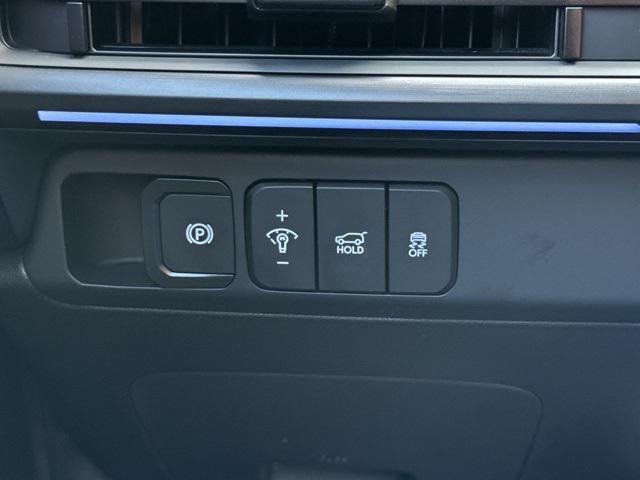 Photo of 2026 Ecotronic Gray Hyundai SANTA FE