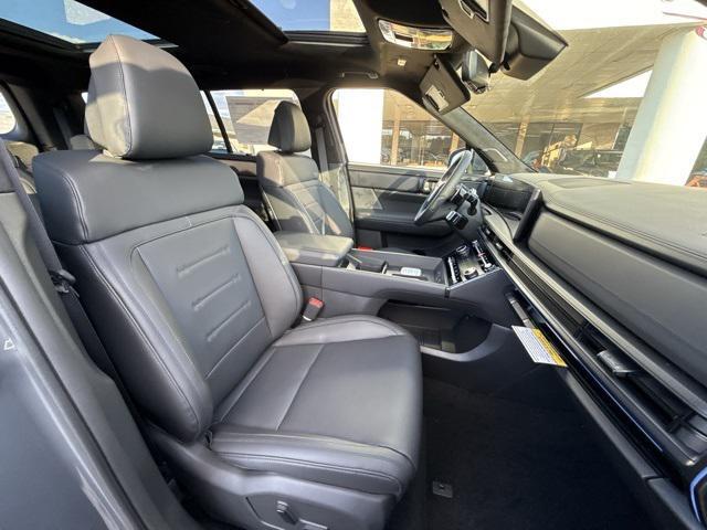 Photo of 2026 Ecotronic Gray Hyundai SANTA FE