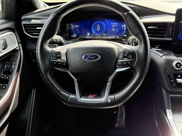 Photo of 2020 Blue Ford Explorer