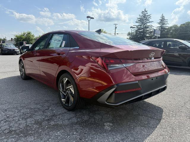 Photo of 2025 Ultimate Red Hyundai ELANTRA