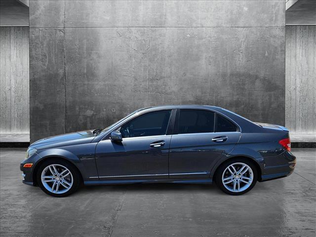 Photo of 2014 Steel Gray Metallic Mercedes-Benz C-Class