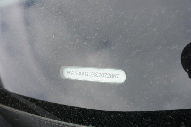 Photo of 2025 Mythos Black Metallic Audi Q5