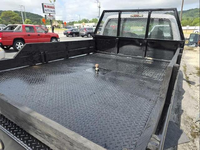 Photo of 2010 Oxford White Ford F-350