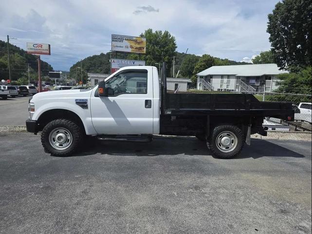 Photo of 2010 Oxford White Ford F-350