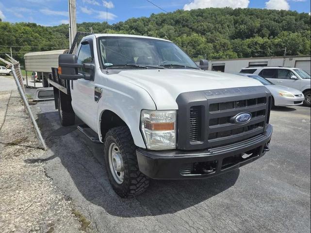 Photo of 2010 Oxford White Ford F-350