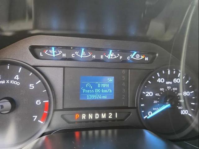Photo of 2018 Oxford White Ford F-250
