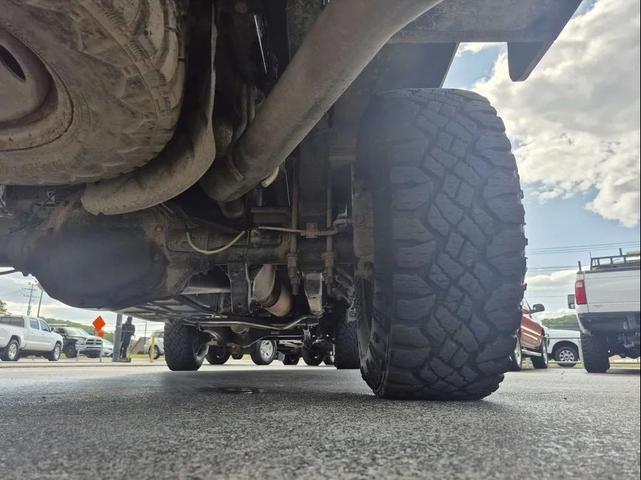Photo of 2018 Oxford White Ford F-250